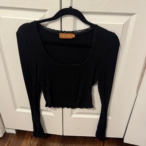 Beige Botany Black Long Sleeve Lace Top